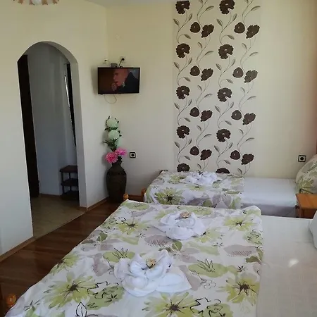 Lambrino Гостевой дом Приморско